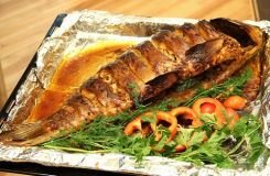 Запекаем карпов в духовом шкафу с использованием фольги