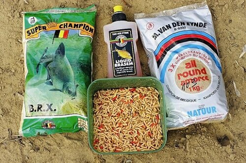 прикормка в упаковке