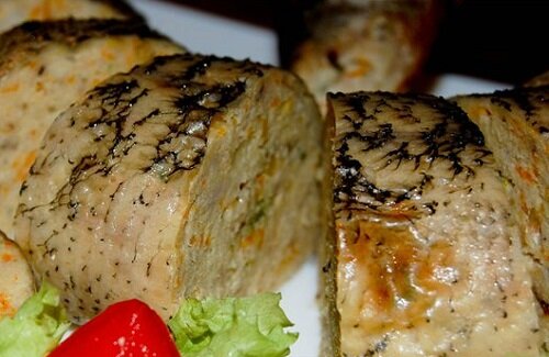 Фаршированный карп в духовке